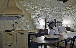 Lithos Stone Suites