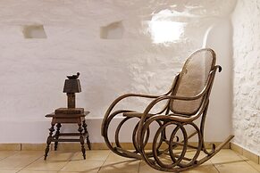 Lithos Stone Suites