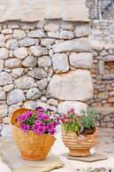 Lithos Stone Suites