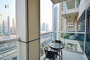 AST - Modern studio flat with balcony