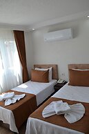 Global 2022 Hotel