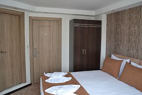 Global 2022 Hotel