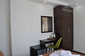 Global 2022 Hotel
