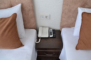 Global 2022 Hotel