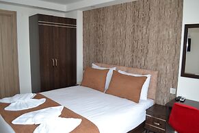 Global 2022 Hotel