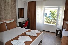 Global 2022 Hotel