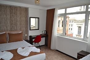 Global 2022 Hotel