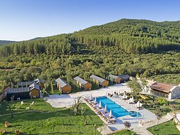 Kairos Hotel