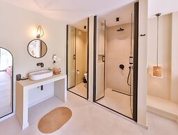 Kairos Hotel