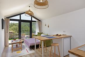 Kairos Hotel