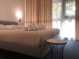 Hotel Domus