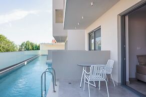 Nima Boutique Hotel