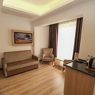Alesta Seaside Residence