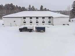 Lakeside Inn