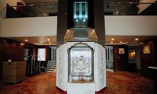 Daksh The Madhuvan Suites Dwarka