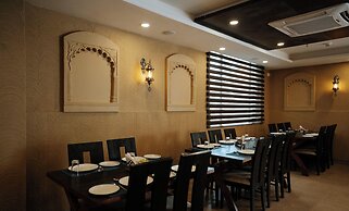 Daksh The Madhuvan Suites Dwarka