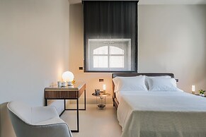 Byssus Suites
