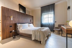 Byssus Suites