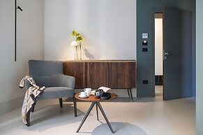 Byssus Suites