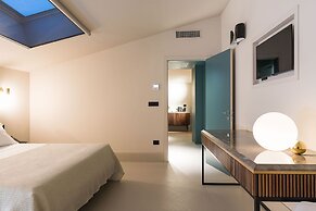 Byssus Suites
