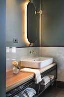 Byssus Suites