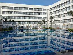Raja Hotel Kuta Mandalika Resort & Convention