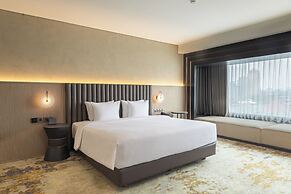 Mangkuluhur ARTOTEL SUITES