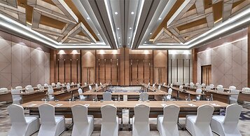 Mangkuluhur ARTOTEL SUITES
