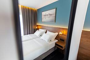 Boutique ROOMs 76