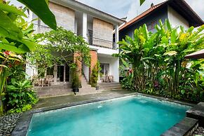Suweta Homestay by Supala