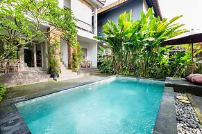 Suweta Homestay by Supala