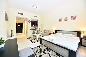 KEN - Spectacular Furnished Studio