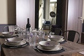 New - Walnuttree Double 12 Person Apartment Central in Budapest - Hung