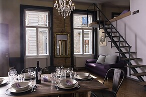 New - Walnuttree Double 12 Person Apartment Central in Budapest - Hung
