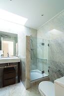 Fantastic Luxury Pool Villa Facing Golf Course