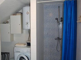 Charming Holiday House Antique, Sleeps 7