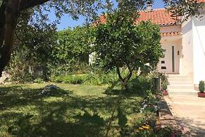 Sea View Apartment Orhideja, Sleeps 4