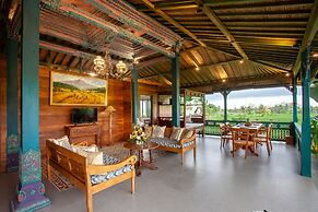 Arya Arkananta Resort & Spa