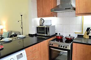 NMR - New Spacious Studio flat