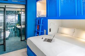 Coeo Pod Hostel Beatas