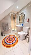 2 Bedroom Penthouse with Parking