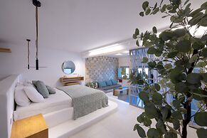 Infinity Blue Suites