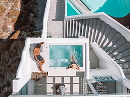 Infinity Blue Suites