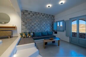 Infinity Blue Suites