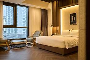 Hotel Hive Inn