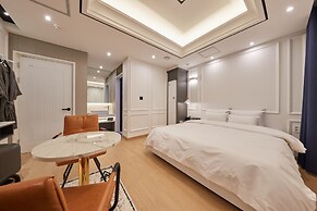 Hotel Hive Inn