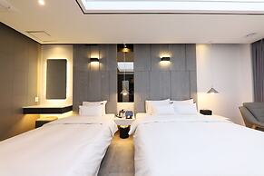 Hotel Hive Inn