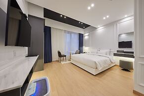 Hotel Hive Inn