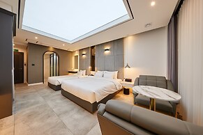 Hotel Hive Inn