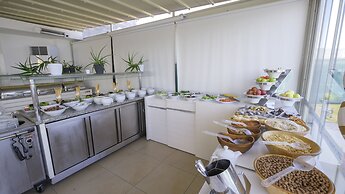 Alesta Residence